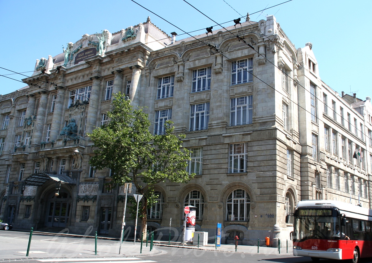 Liszt Ferenc Zenemvszeti Egyetem